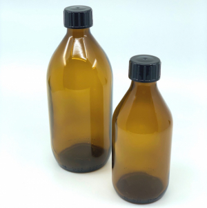 Bruna glasflaskor med skruvkork i gruppen Inredning hos hos magnus & eva AB (S1006548100)